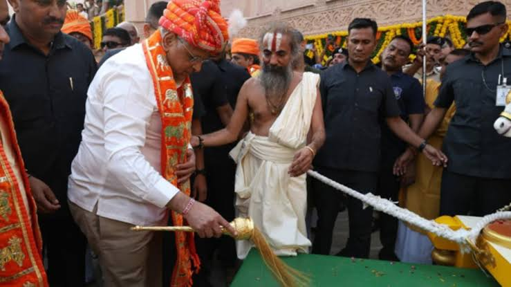 अहमदाबाद रथयात्रा 2026: CM भूपेंद्र पटेल ने ‘पाहिंद विधि’ कर भगवान जगन्नाथ की 149वीं रथयात्रा को किया रवाना